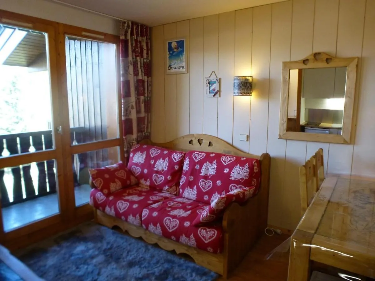Appartement 5 Personnes A 50M Des Pistes Avec Balcon, Parking Et Option Wi-Fi - Fr-1-514-24 location